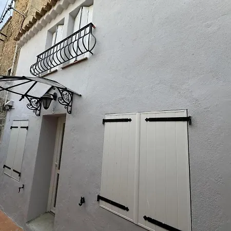 Maison De Village 度假居